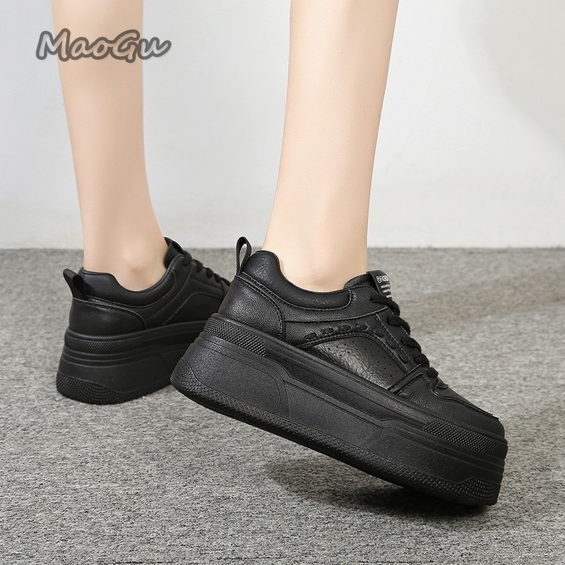 Height Increasing Platform Whi - огляд і ціна White Sneaker Care Kit