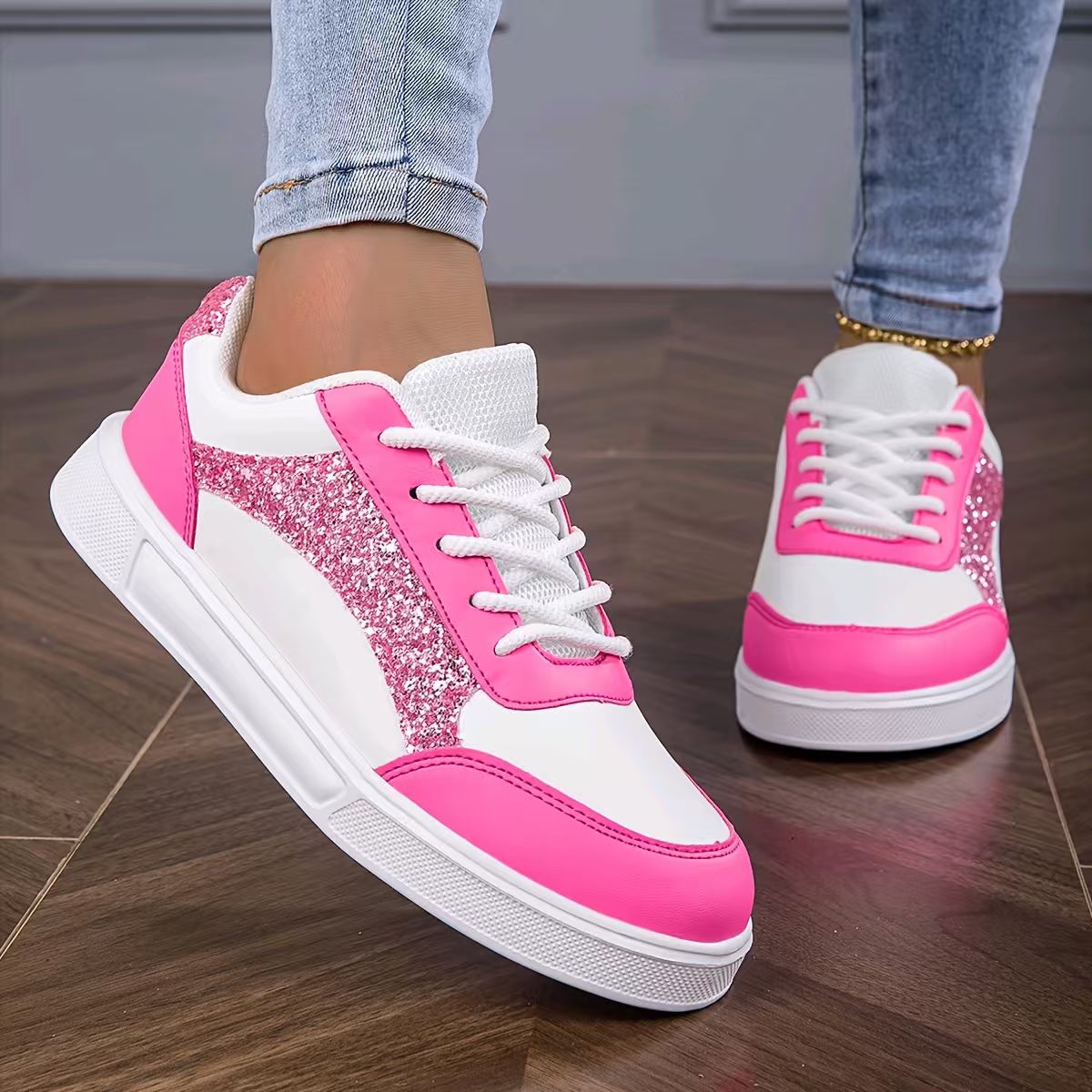 Women Glitter Skate Shoes Pink - огляд і ціна White Sneaker Care Kit