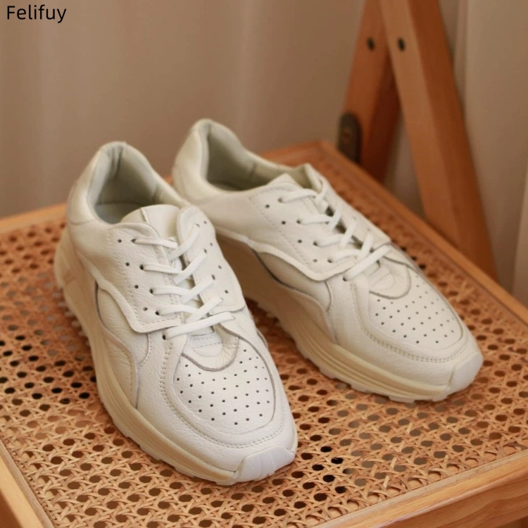Round-toe Lace-up Casual White - огляд і ціна White Sneaker Care Kit