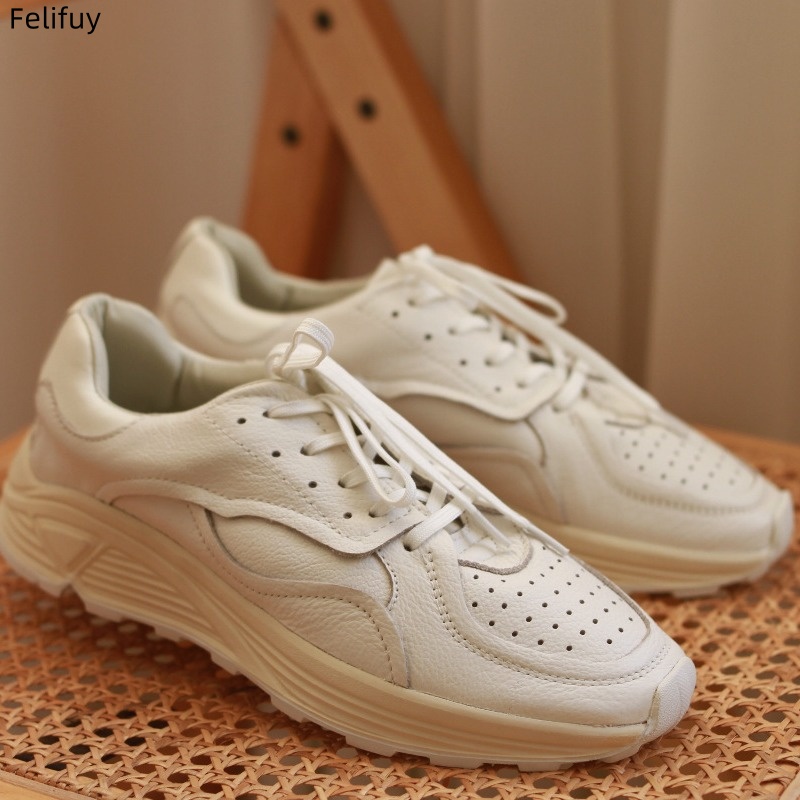 Round-toe Lace-up Casual White - огляд і ціна White Sneaker Care Kit