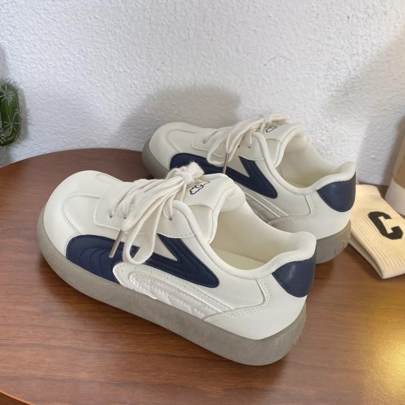 Vintage Women Chunky Sneakers  - огляд і ціна White Sneaker Care Kit